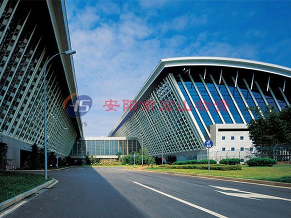 上海浦东国际机场二期扩建工程